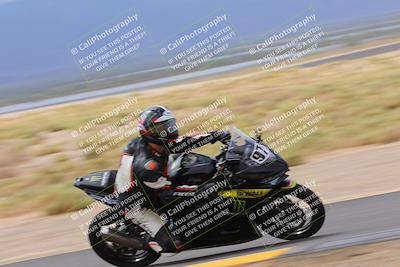 media/Sep-10-2022-SoCal Trackdays (Sat) [[a5bf35bb4a]]/Turn 9 Inside (1215pm)/